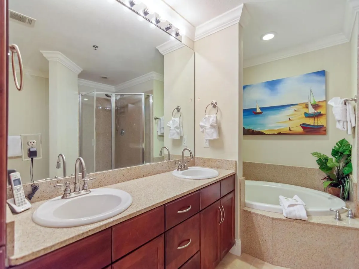 Laketown Wharf 1830, 2 Bedroom, Lake View, Wi-Fi, 5 Pools, Sleeps 6 Panama City Beach Lägenhet