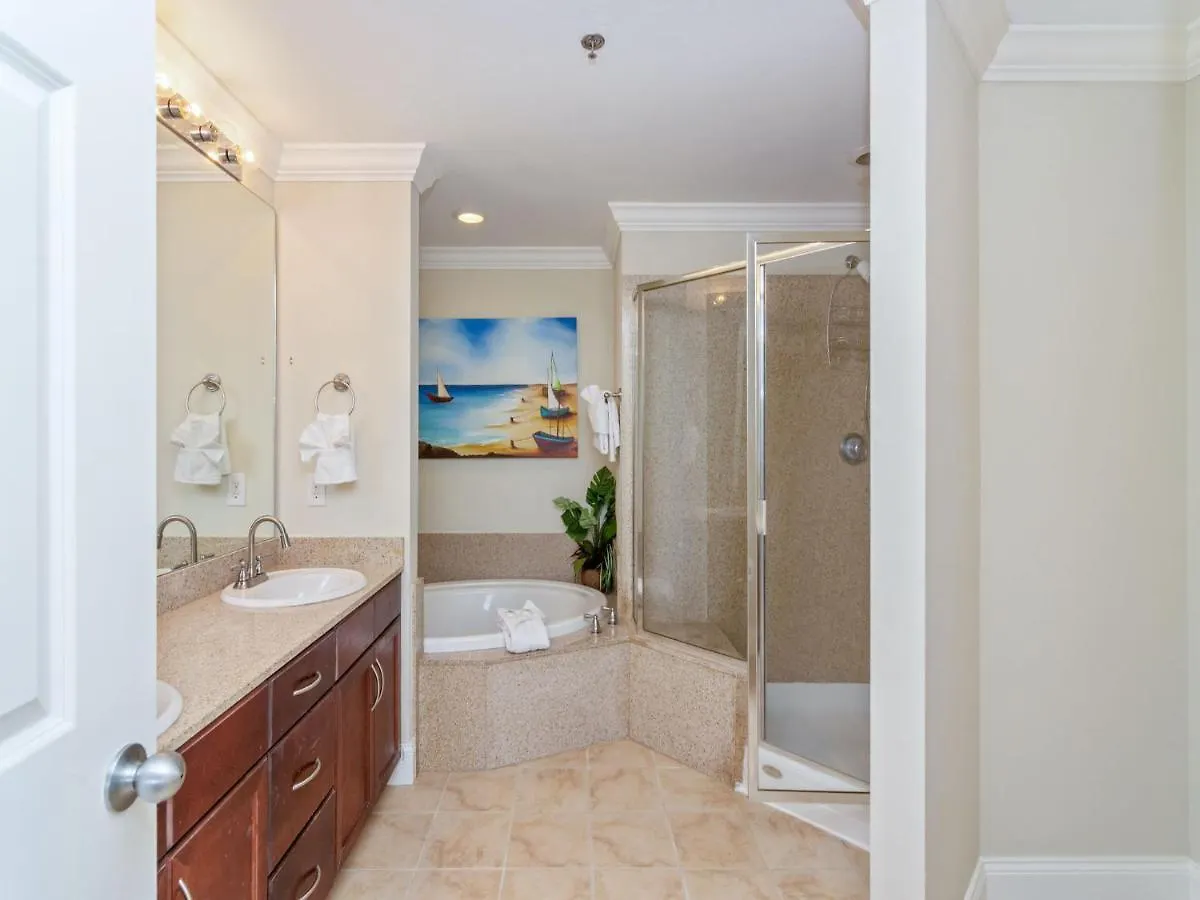 Apartment Laketown Wharf 1830, 2 Bedroom, Lake View, Wi-Fi, 5 Pools, Sleeps 6 Panama City Beach