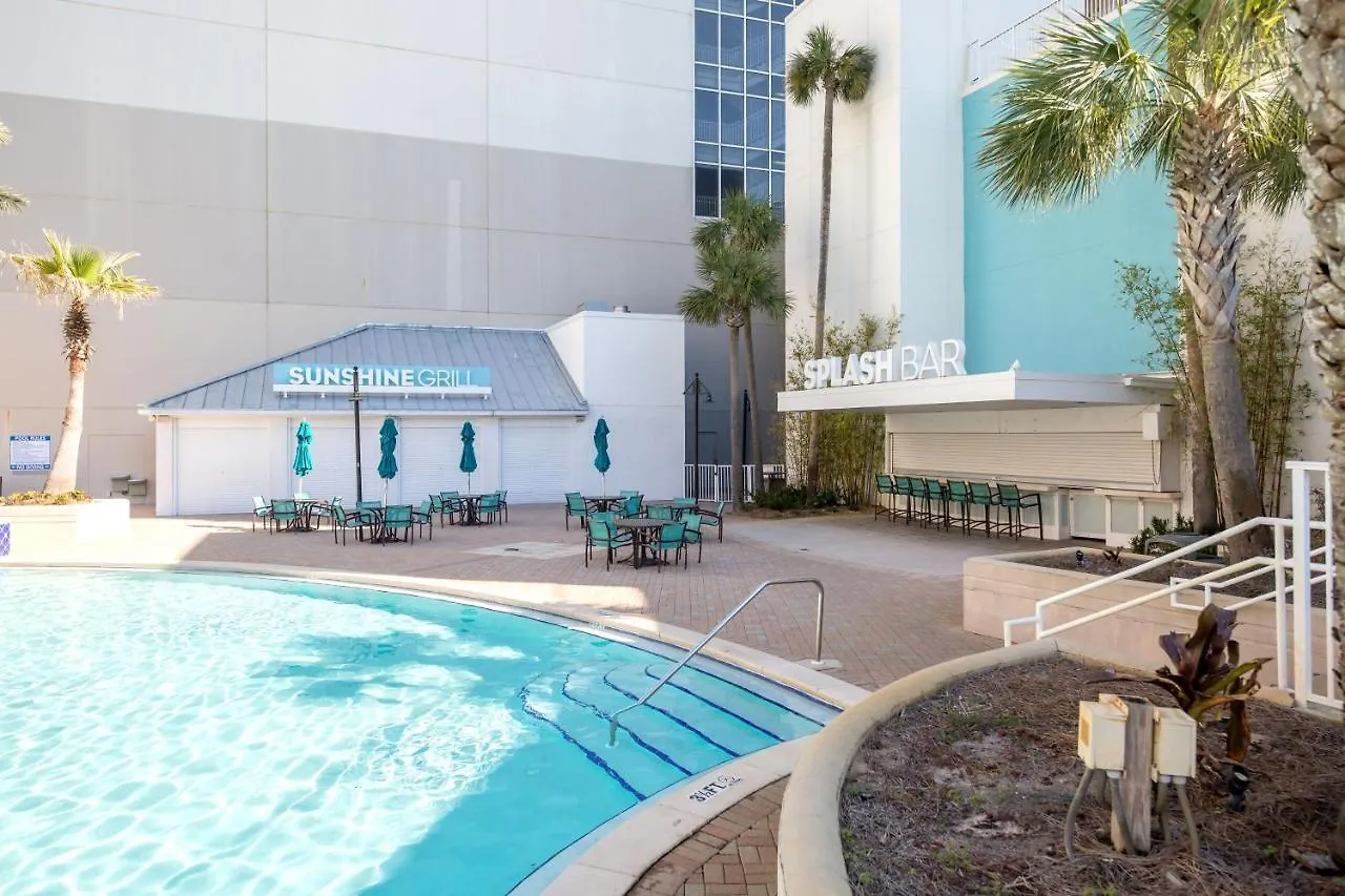 Laketown Wharf 1830, 2 Bedroom, Lake View, Wi-Fi, 5 Pools, Sleeps 6 Panama City Beach
